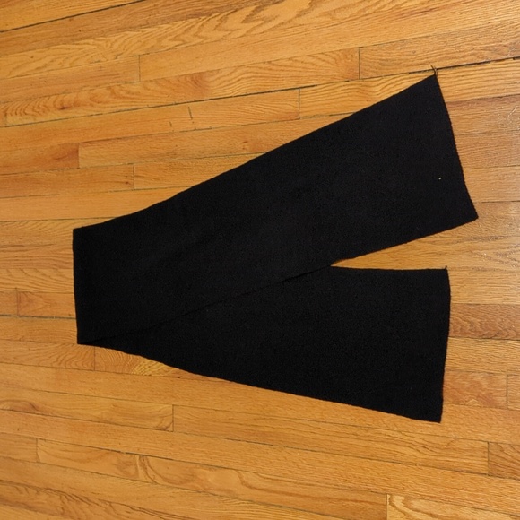 Accessories - Plain Black Long Scarf - thick material